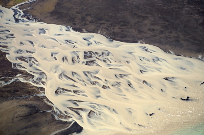 Islande Andre Ermolaev 8